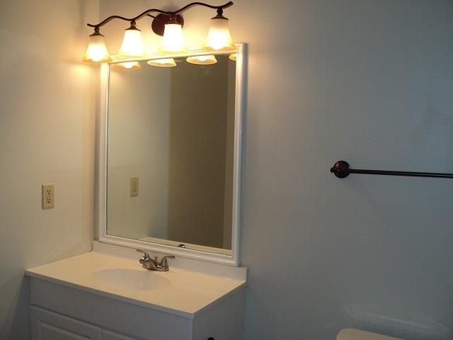 106 Hill Ct, Moncks Corner, SC 29461