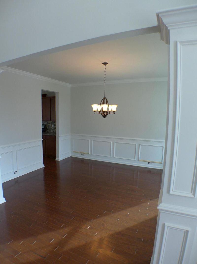 2402 Hummingbird Ln, Summerville, SC 29483