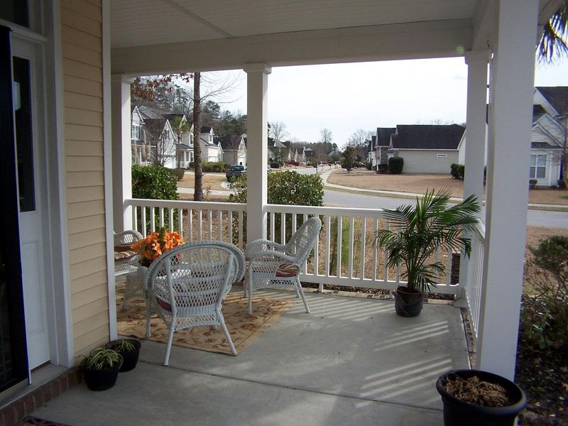 100 Catbriar Ct, Summerville, SC 29485