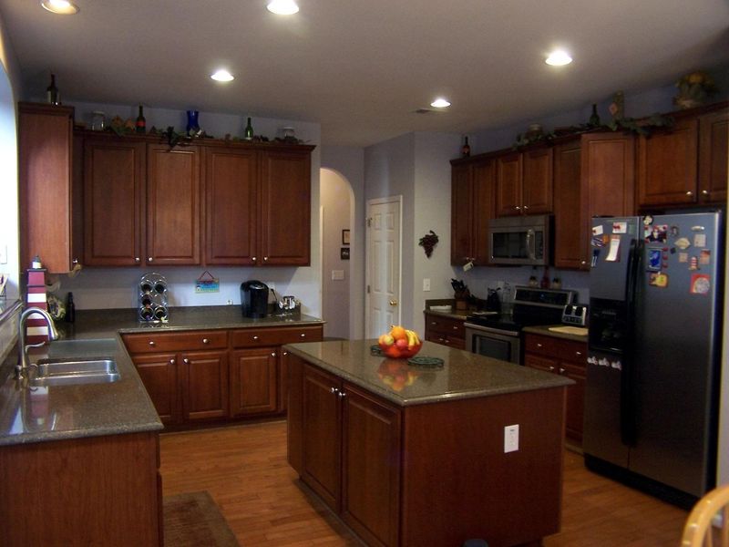 100 Catbriar Ct, Summerville, SC 29485