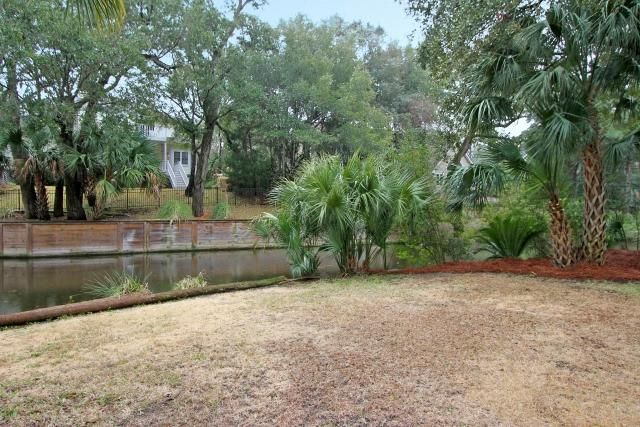 7 Dune Ridge Ln, Isle Of Palms, SC 29451