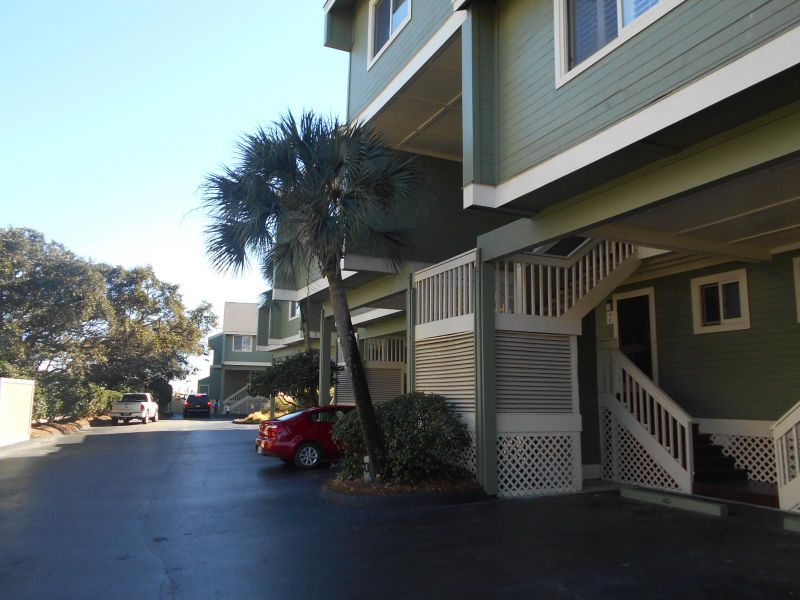 4 Mariners Walk Rd #A, Isle Of Palms, SC 29451