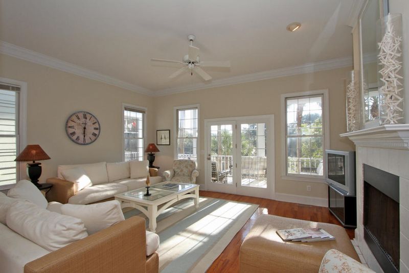 22 Commons Ct, Isle Of Palms, SC 29451