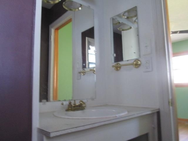 7050 N Kenwood Dr, North Charleston, SC 29406