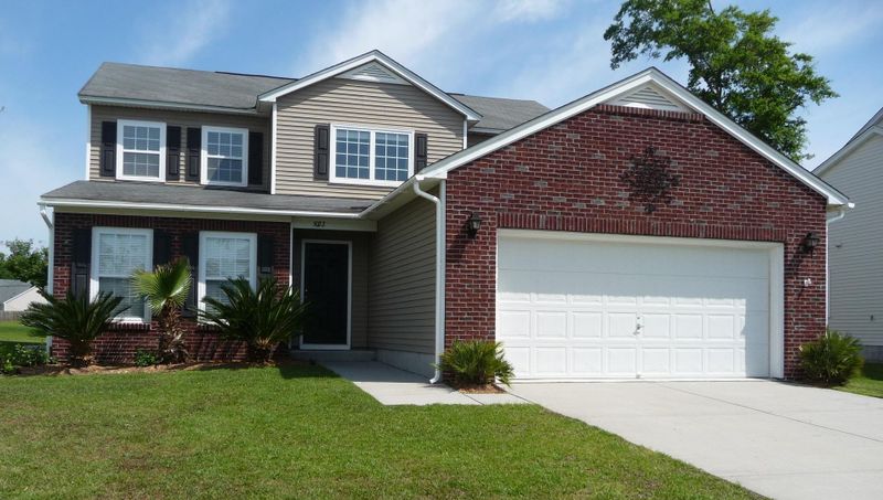 5022 Ballantine Dr, Summerville, SC 29485
