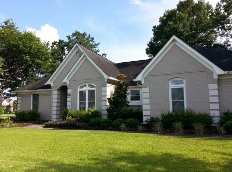 1201 Eagle Landing Blvd, Hanahan, SC 29410