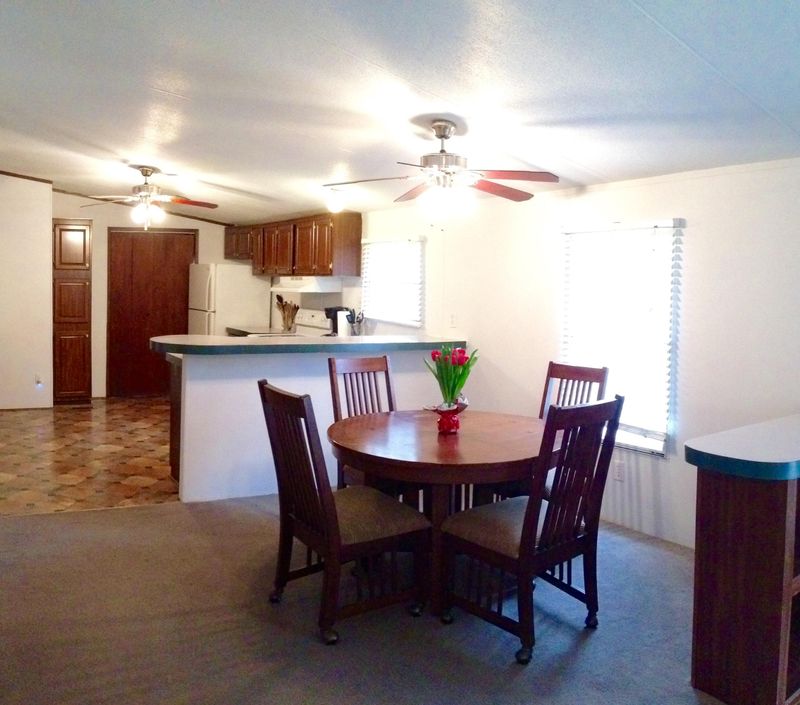 592 Hodge Rd, Summerville, SC 29483