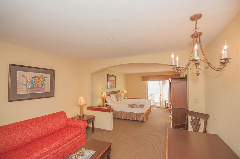1126 Ocean Blvd #326, Isle Of Palms, SC 29451