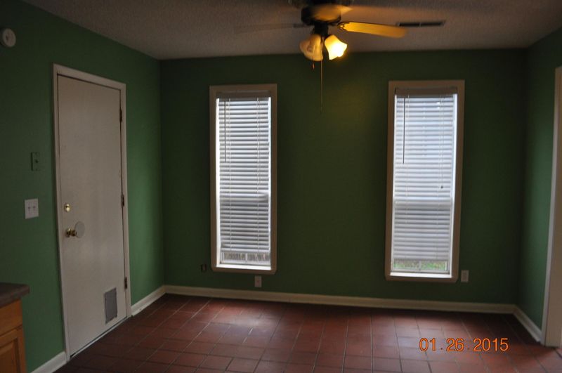 517 Temple Rd, Ladson, SC 29456