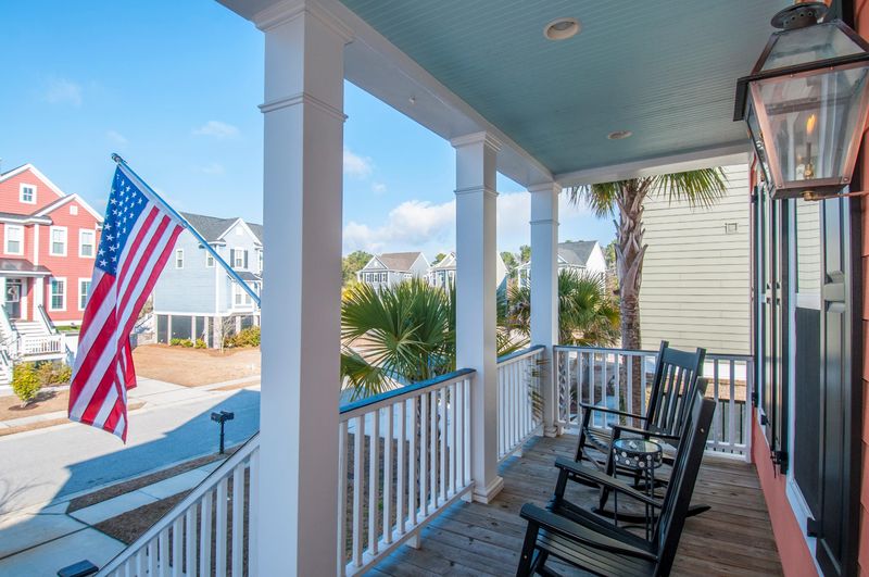 304 Megans Bay Ln, Charleston, SC 29492