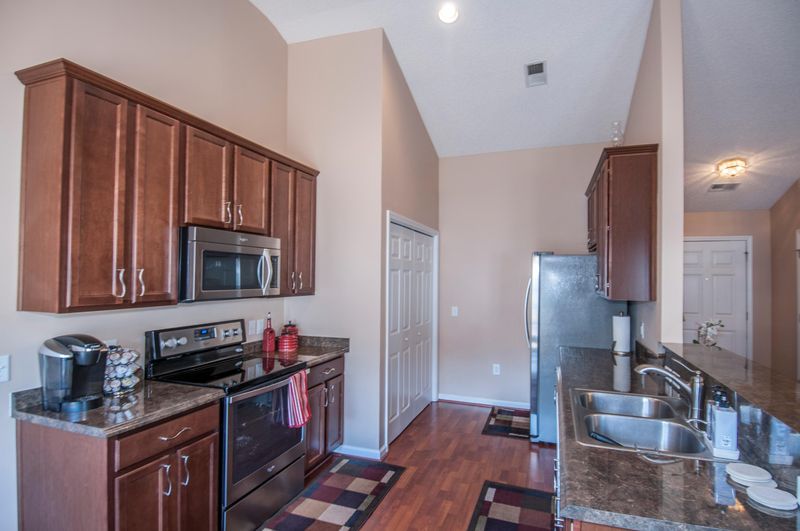 1601 Ashley Ct Dr, Summerville, SC 29483