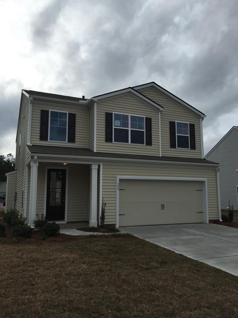 425 Rivers Row Dr, Moncks Corner, SC 29461