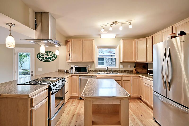 1162 N Shadow Dr, Mount Pleasant, SC 29464