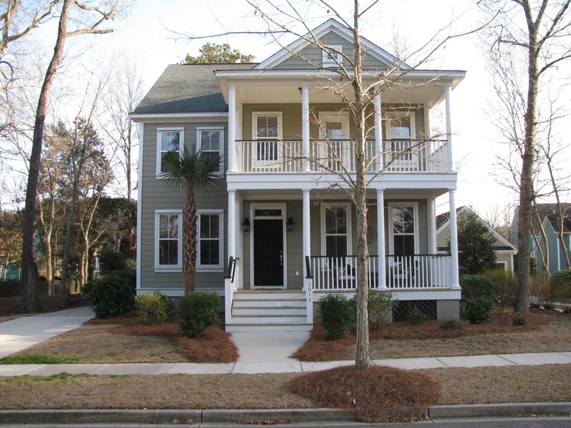 5013 Despestre St, Daniel Island, SC 29492