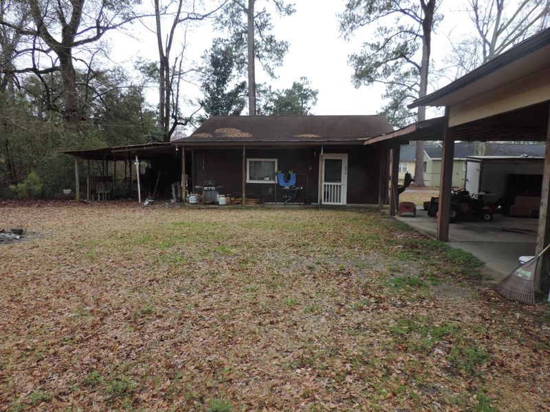 401 Embassy Dr, Summerville, SC 29483