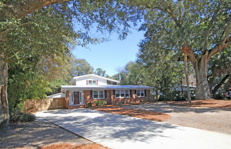 30 24th Ave, Isle Of Palms, SC 29451
