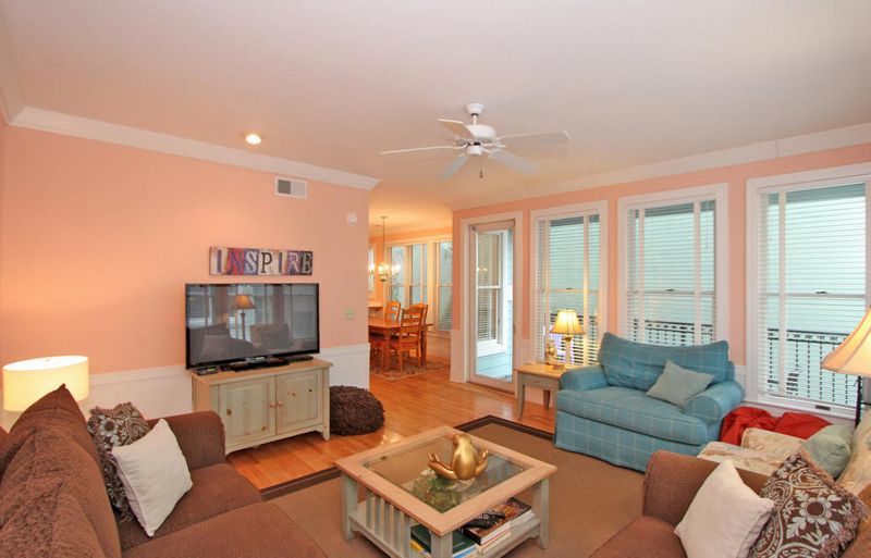 126 Grand Pavilion Dr, Isle Of Palms, SC 29451