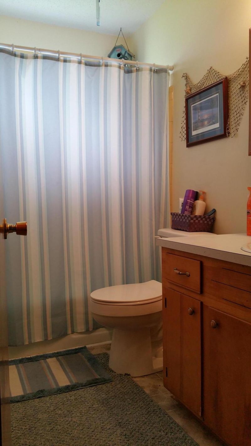9852 Berrywood Dr, Ladson, SC 29456
