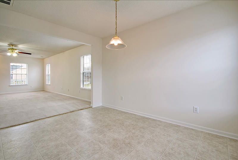 215 Barnwell St, Summerville, SC 29483