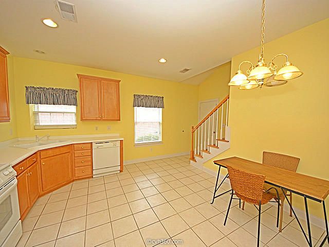 773 Hamlet Cir, Goose Creek, SC 29445