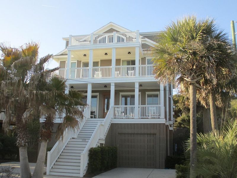 508 W Ashley Ave #13, Folly Beach, SC 29439