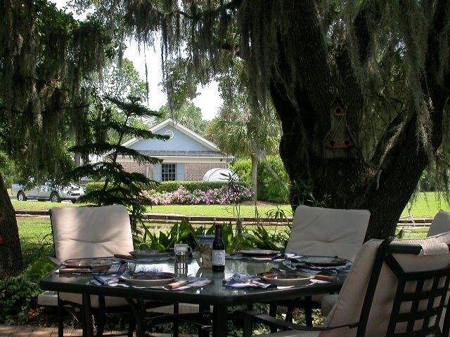 1175 River Rd, Johns Island, SC 29455
