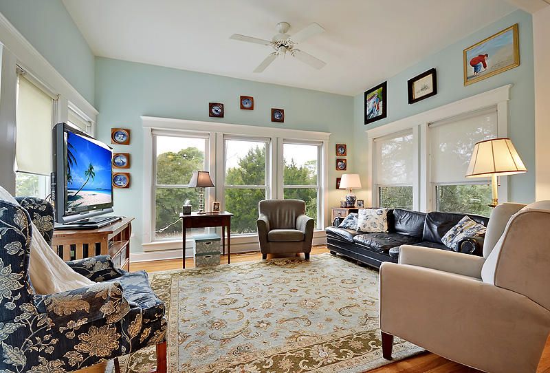 606 W Beach Ct, Folly Beach, SC 29439