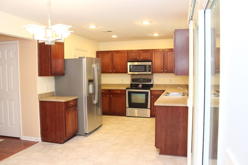 215 Breckingridge Dr, Ladson, SC 29485