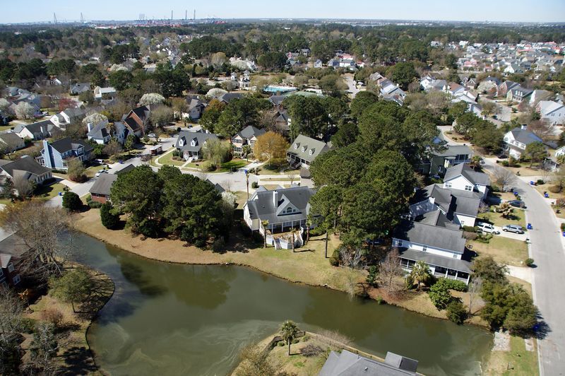 389 Parapet Ct, Mount Pleasant, SC 29464