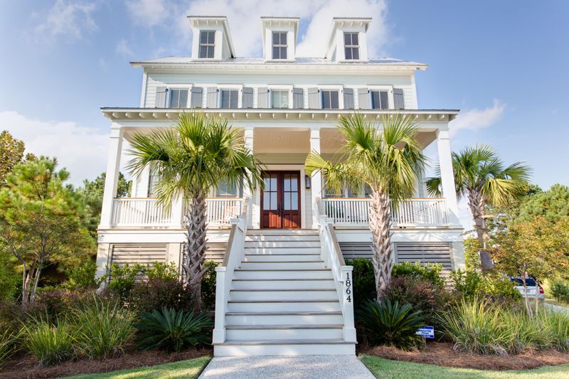 1864 Beekman, Daniel Island, SC 29492