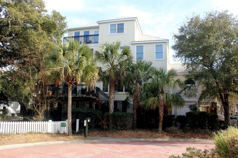 141 Grand Pavilion, Isle Of Palms, SC 29451