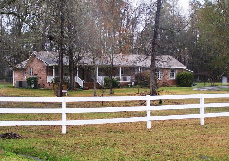 1829 Dawson Branch Rd, Summerville, SC 29483
