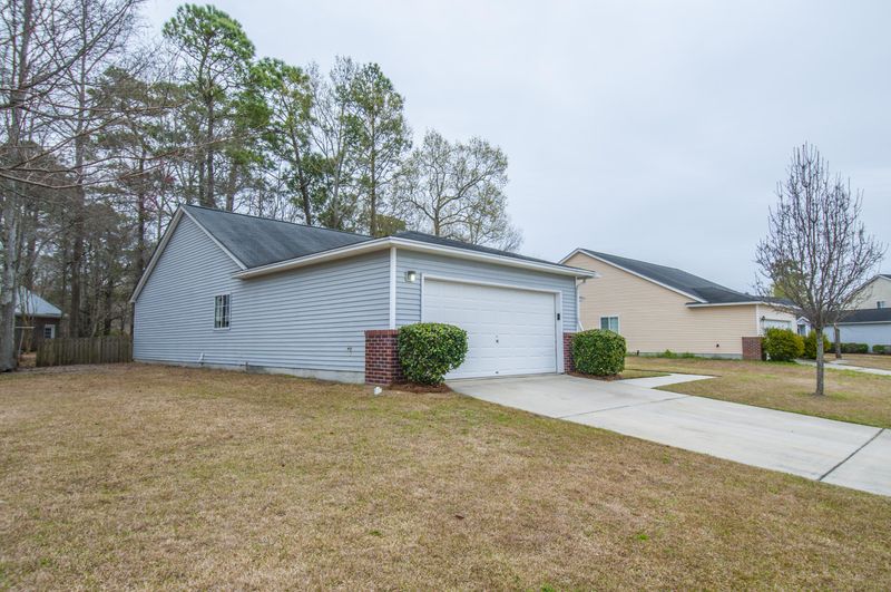 8009 Old London Rd, North Charleston, SC 29406