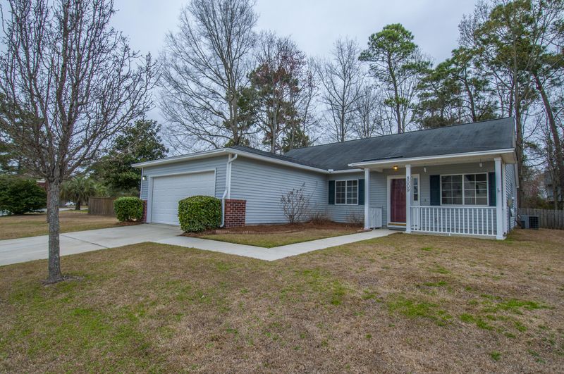 8009 Old London Rd, North Charleston, SC 29406