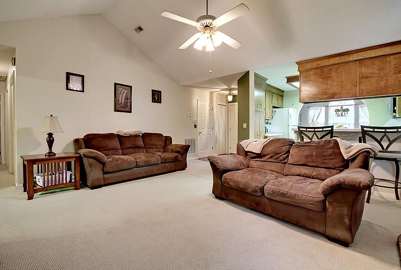 8570 S Waccamaw Ct, North Charleston, SC 29406