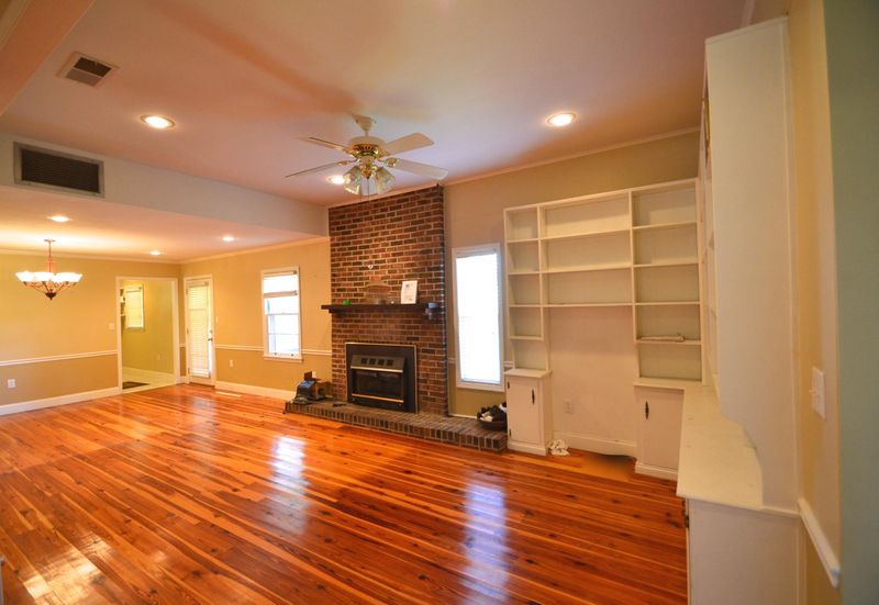 1484 French Santee Rd, Jamestown, SC 29453
