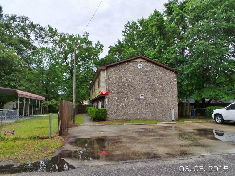 6004 Tampa St, Hanahan, SC 29410