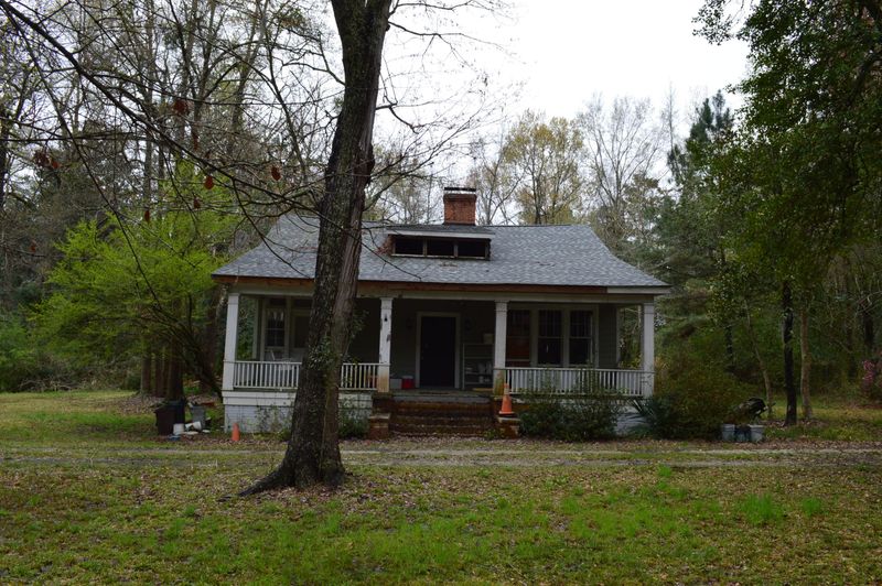 525 Central Ave, Summerville, SC 29483