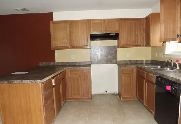 207 Challedon Dr, Summerville, SC 29485