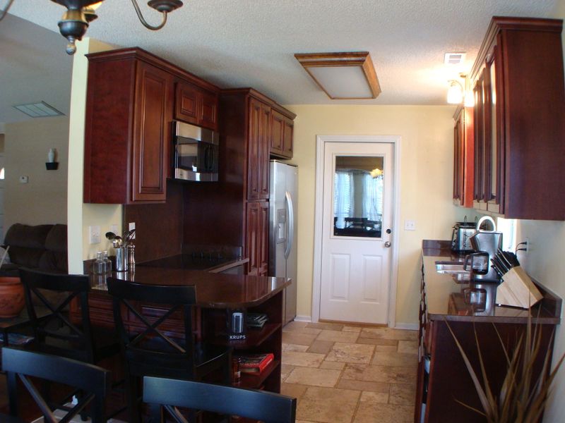 451 Indigo Rd, Goose Creek, SC 29445
