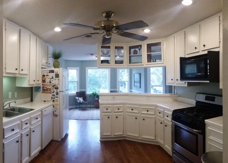 2333 S Rockland Ave, Wadmalaw Island, SC 29487