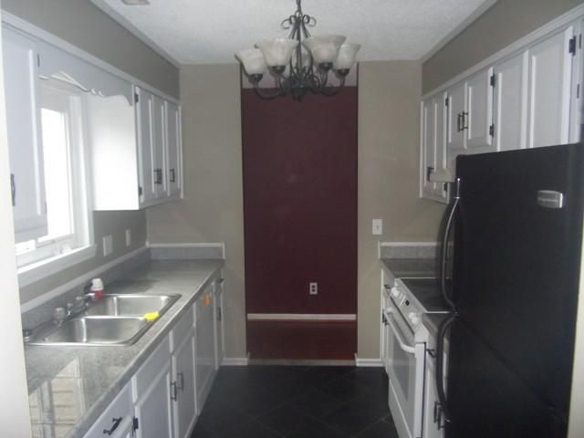5725 Saint Angela Dr, North Charleston, SC 29418