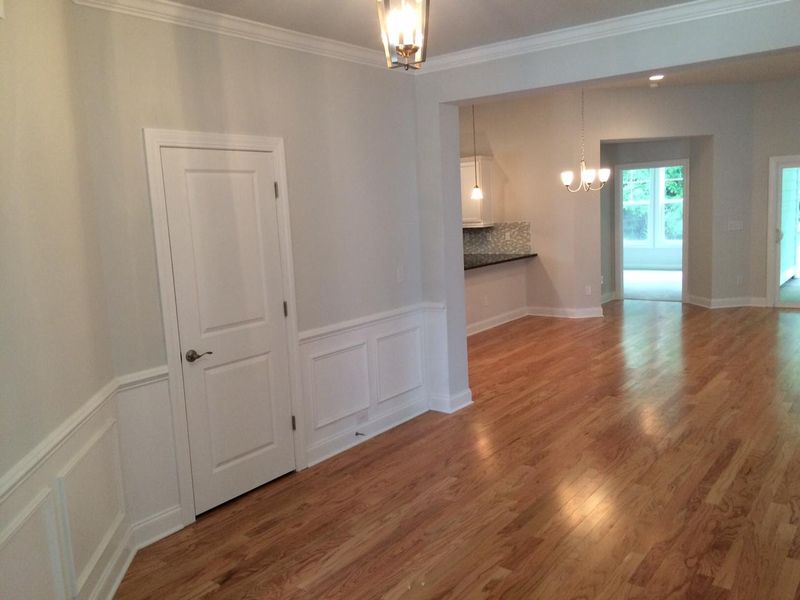 136 Phoebe Rd, Summerville, SC 29483