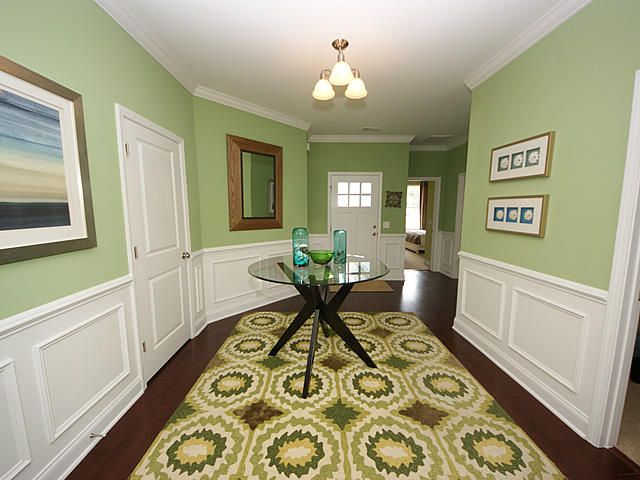 136 Phoebe Rd, Summerville, SC 29483