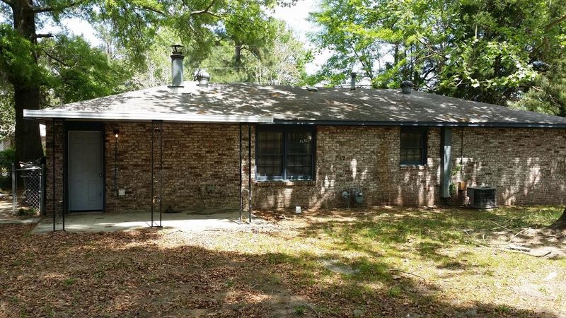 7709 Knollwood Dr, North Charleston, SC 29418