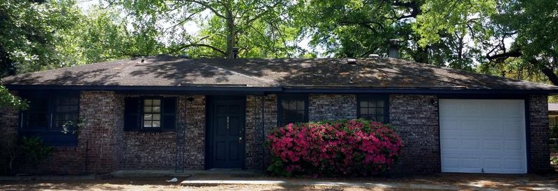 7709 Knollwood Dr, North Charleston, SC 29418