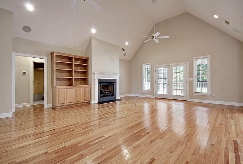 1219 Ocean View Rd, Charleston, SC 29412