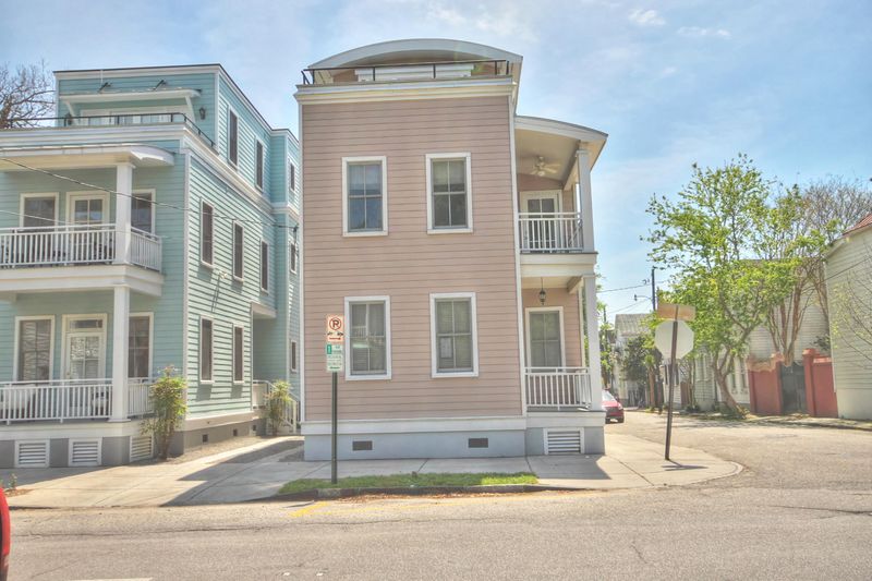 26 Felix St, Charleston, SC 29403