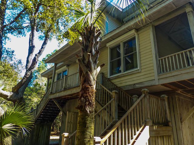 239 Pelican Flight Dr, Dewees Island, SC 29451