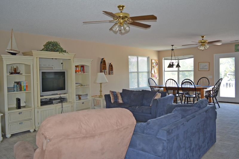 1316 E Ashley Ave, Folly Beach, SC 29439